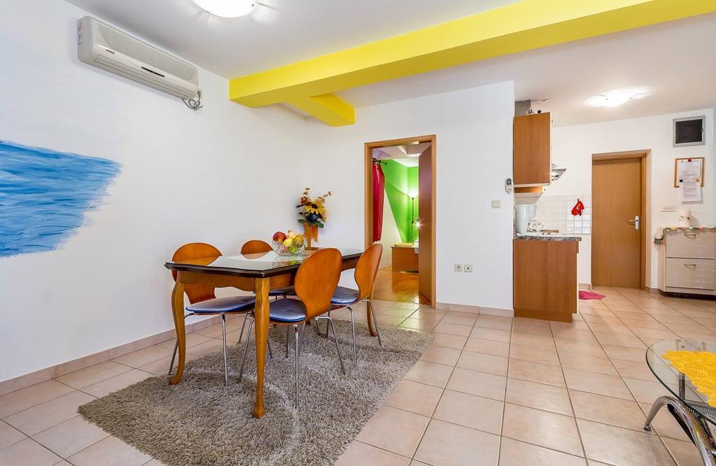 Apartment Ellis Premantura Extérieur photo