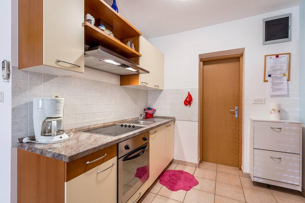 Apartment Ellis Premantura Extérieur photo